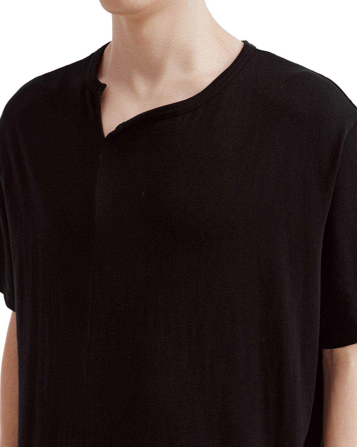 Asymmetrical tee