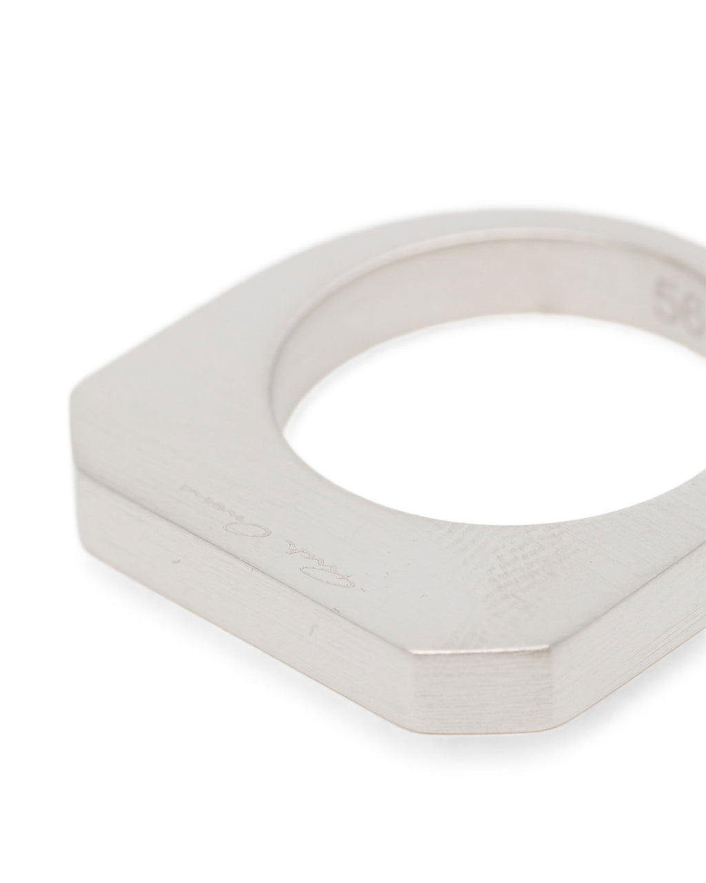 Hollywood ring