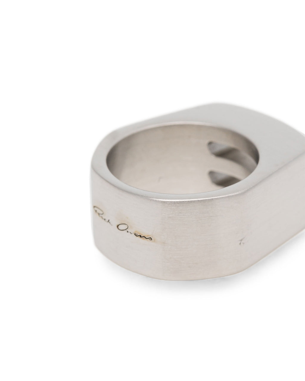 Chunky beveled ring