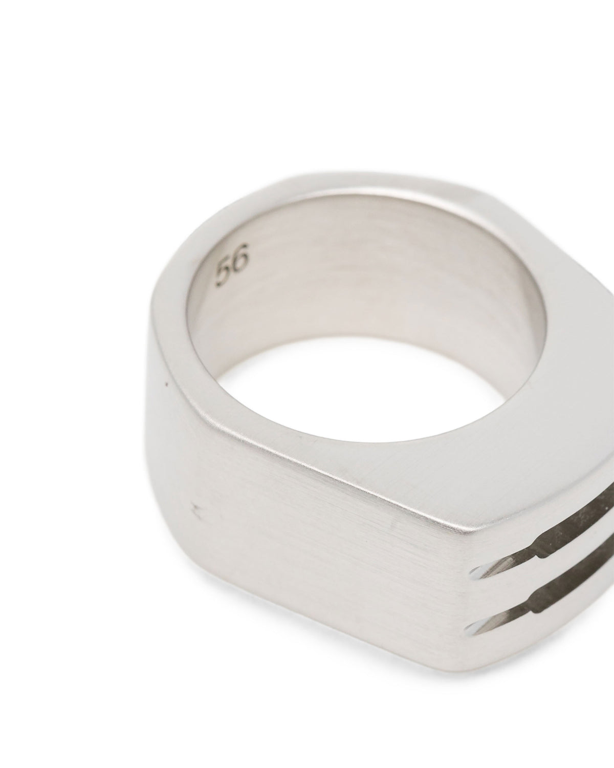 Chunky beveled ring
