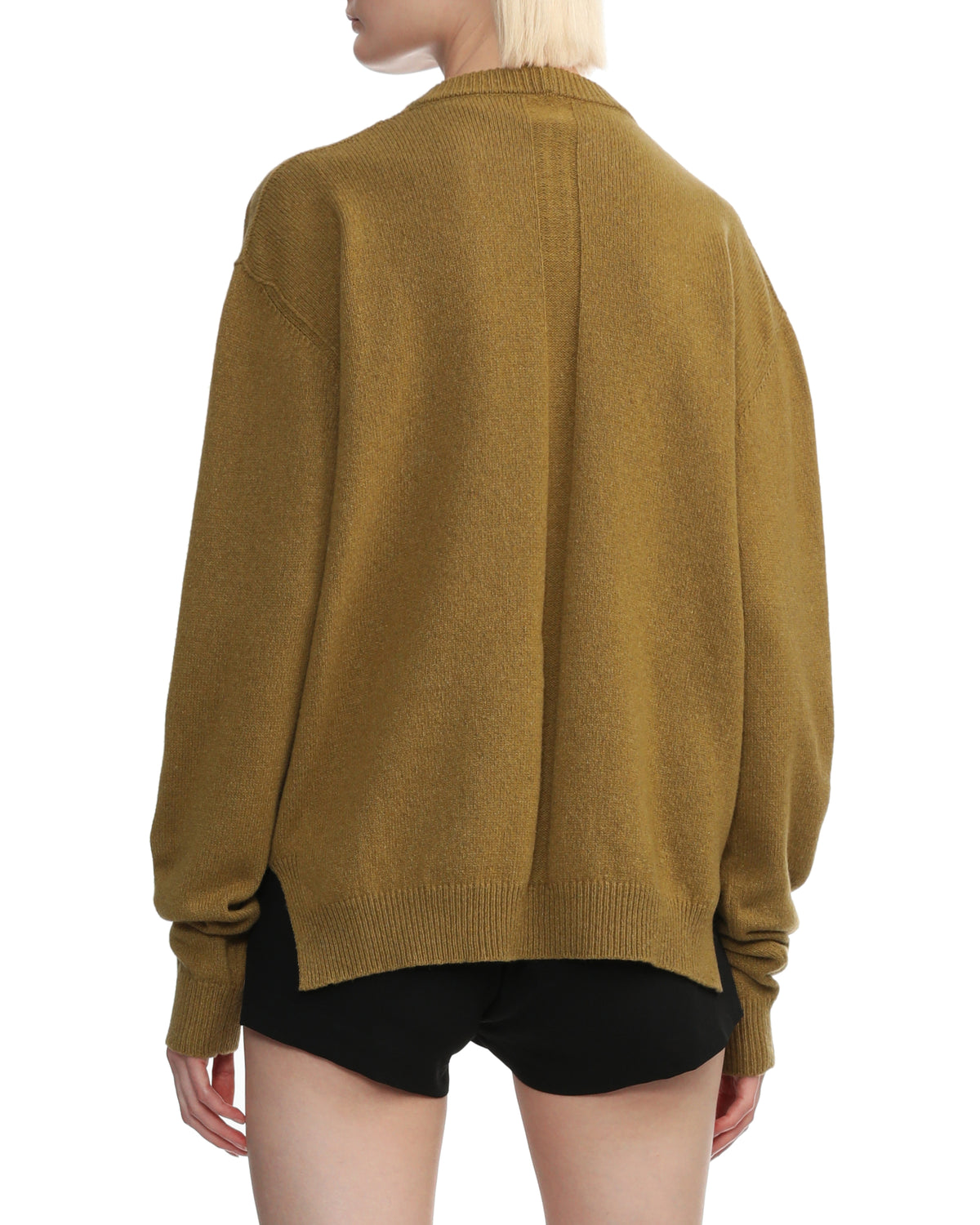 Round neck knit top