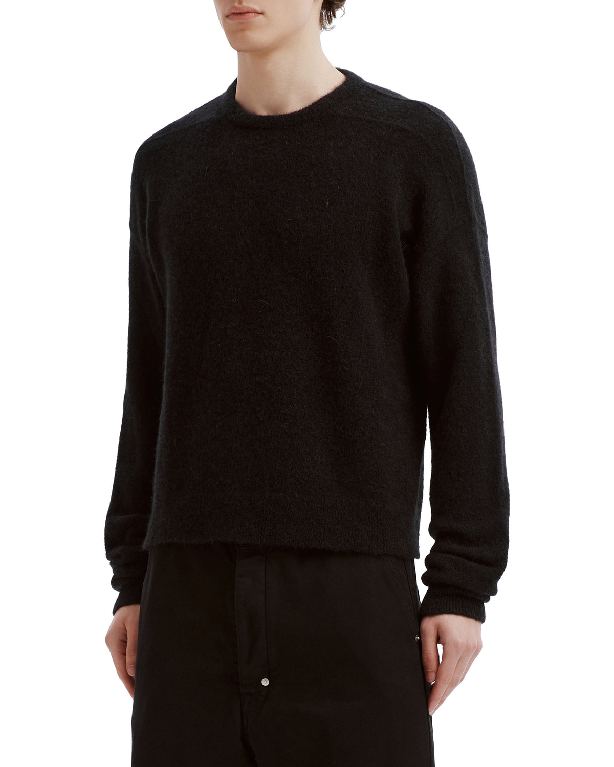 Round neck sweater