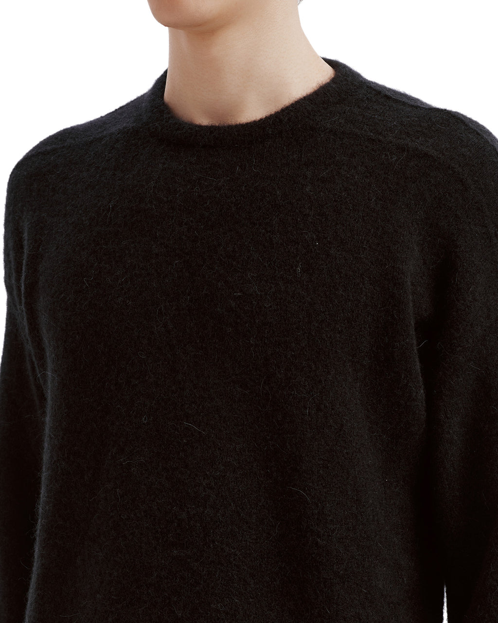 Round neck sweater