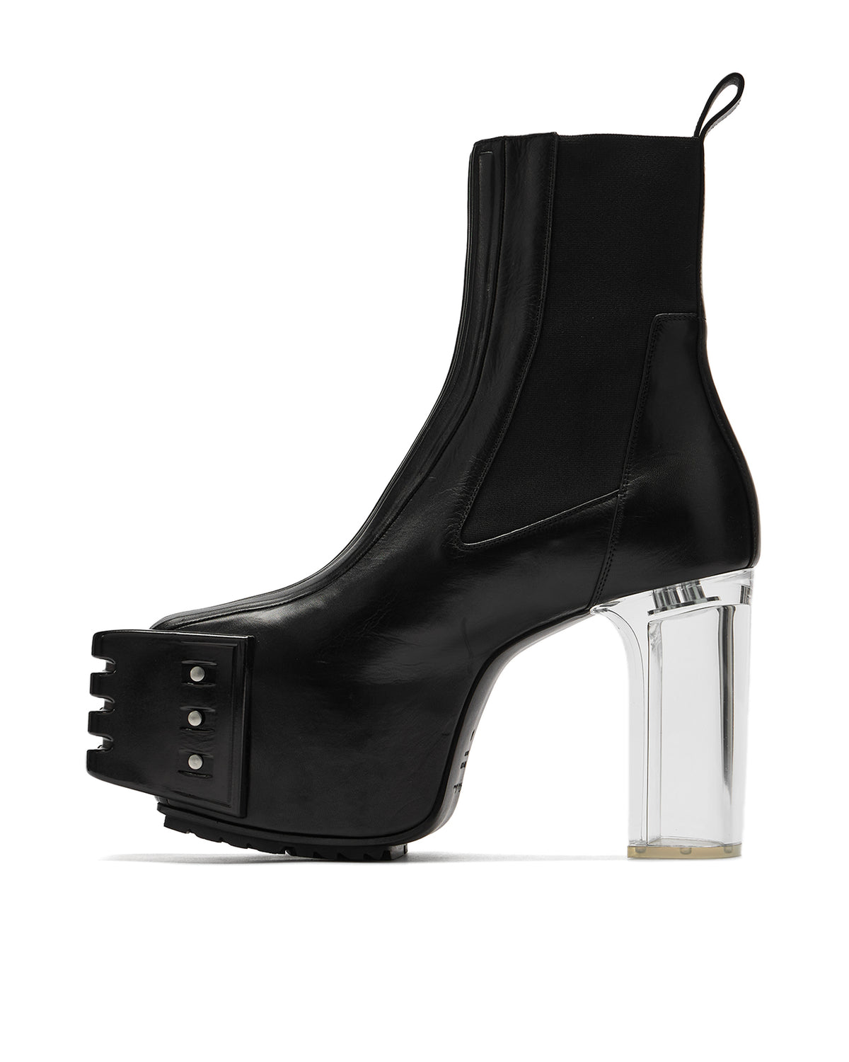 Grill kiss Chelsea boots
