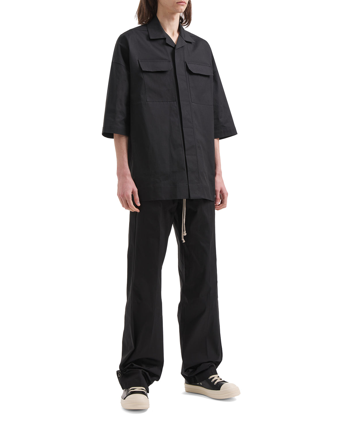 Wide-leg pants