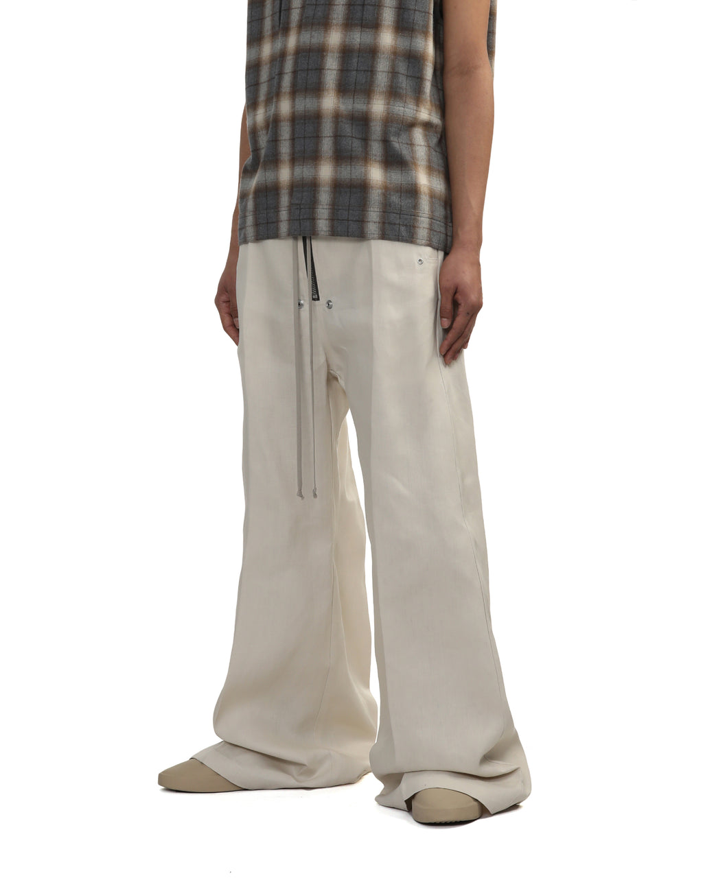 Wide leg trousers