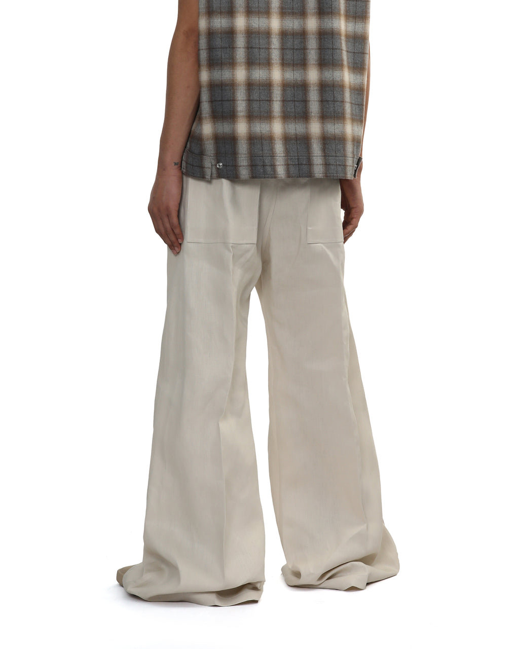 Wide leg trousers