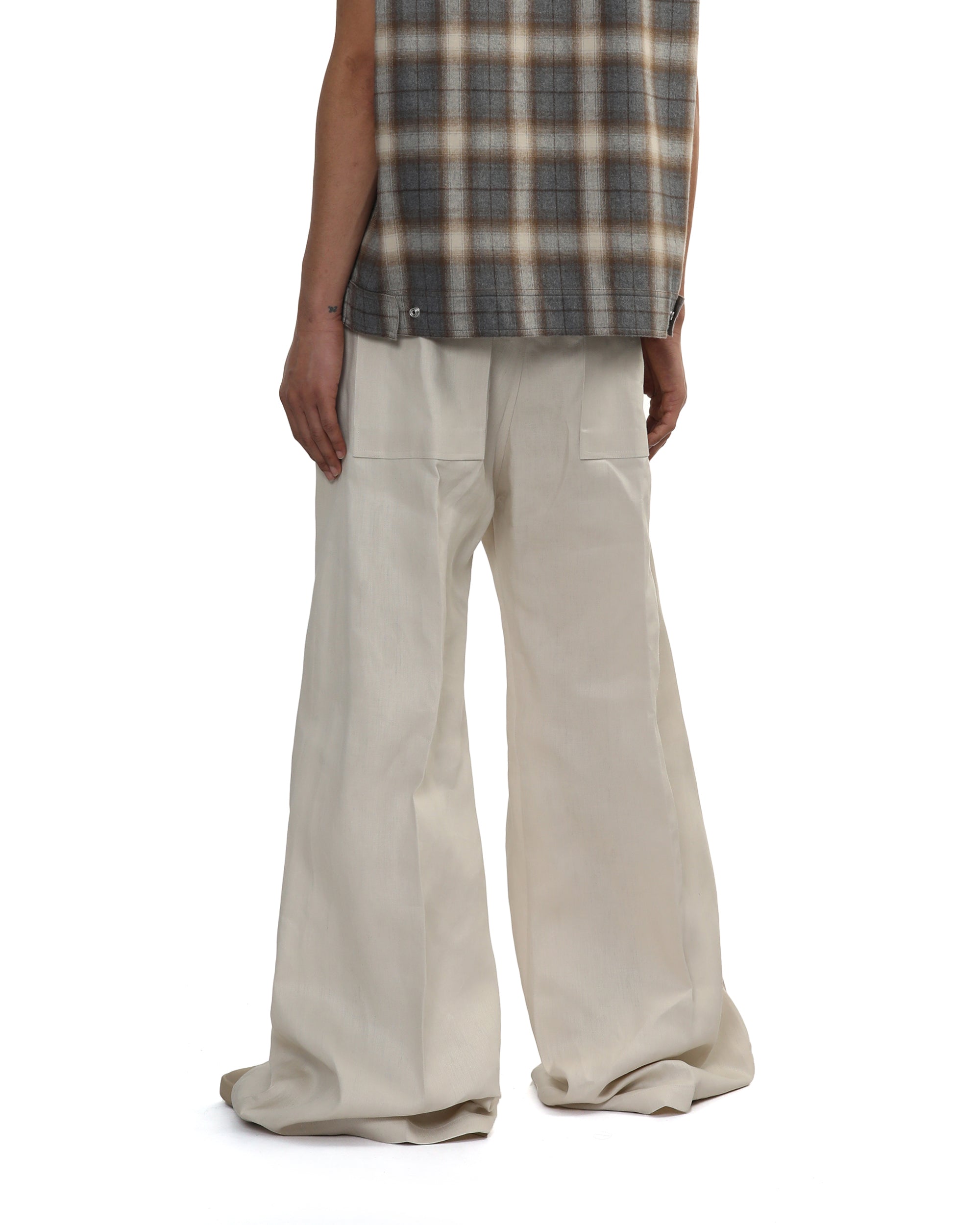 Wide leg trousers