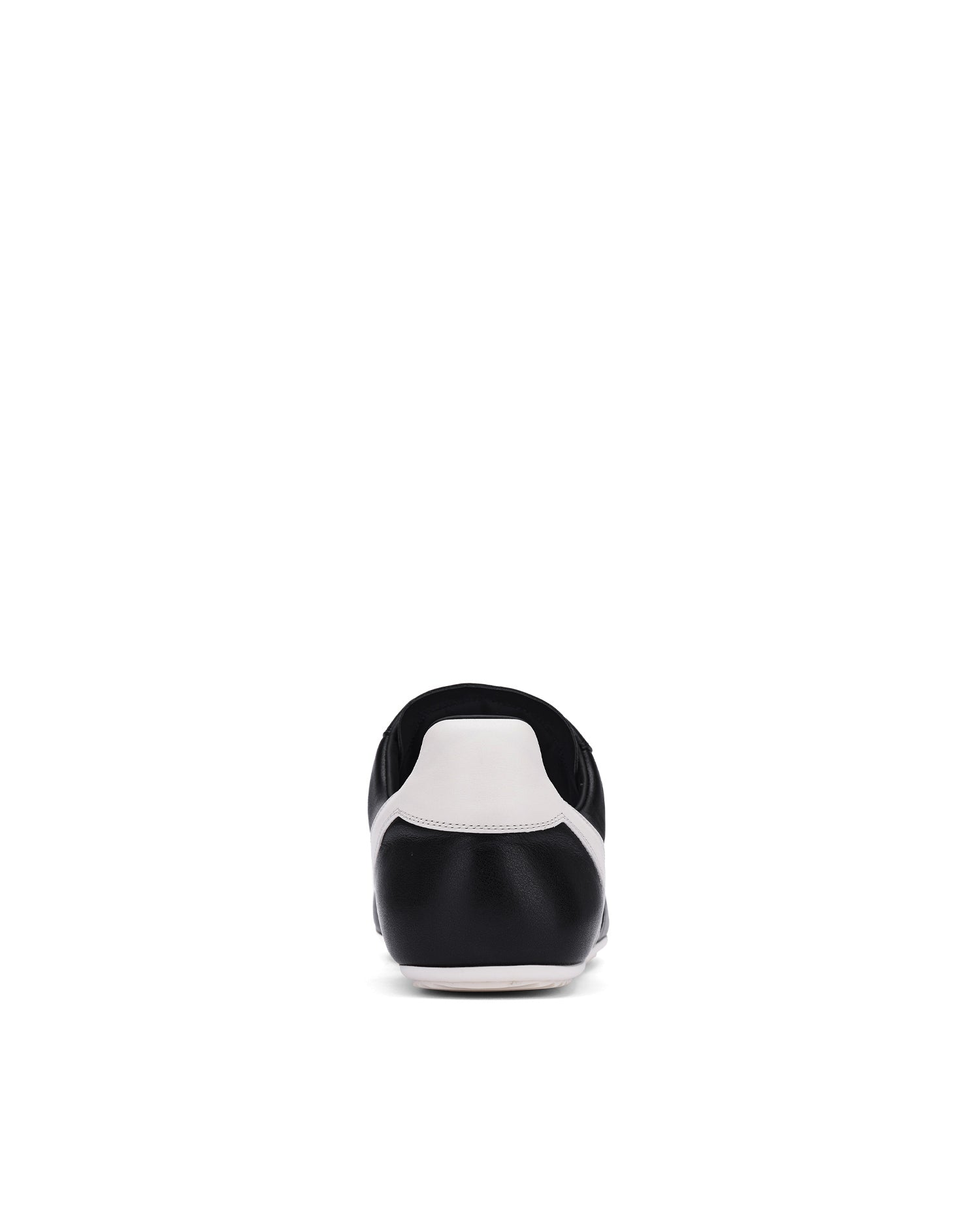 Minimal sneaks