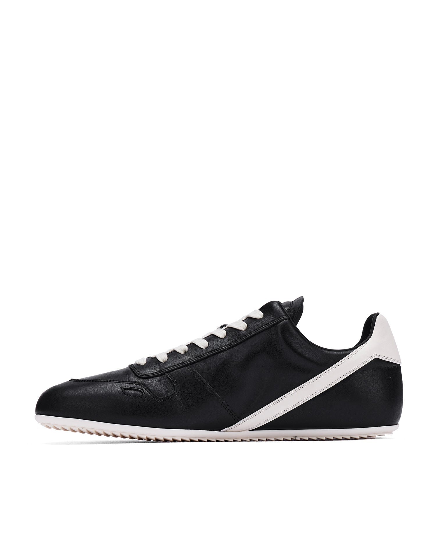 Minimal sneaks