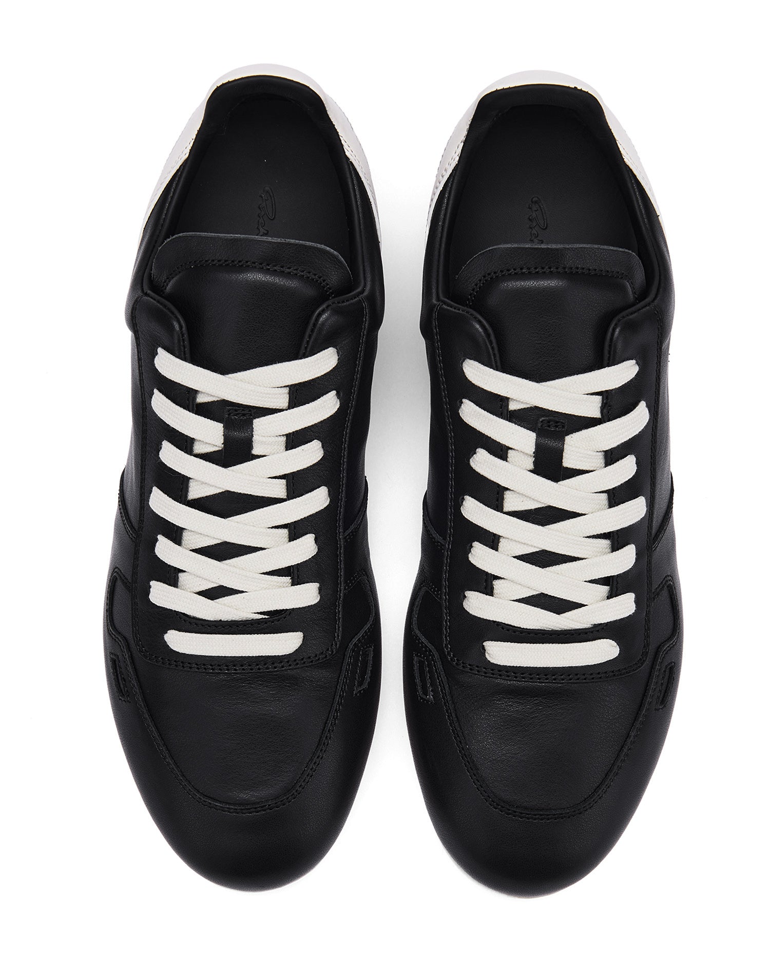 Minimal sneaks