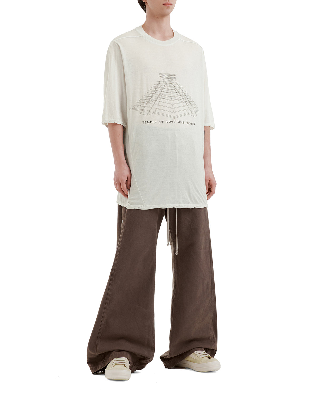 Graphic tee