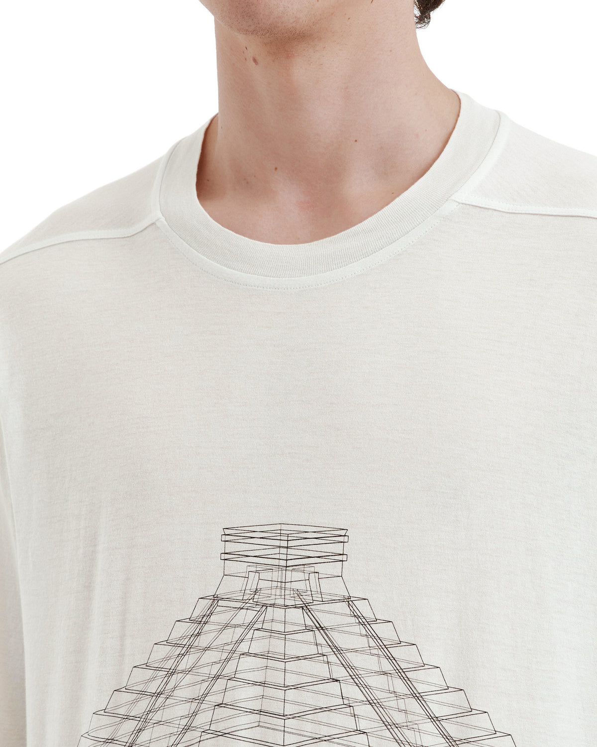 Graphic tee