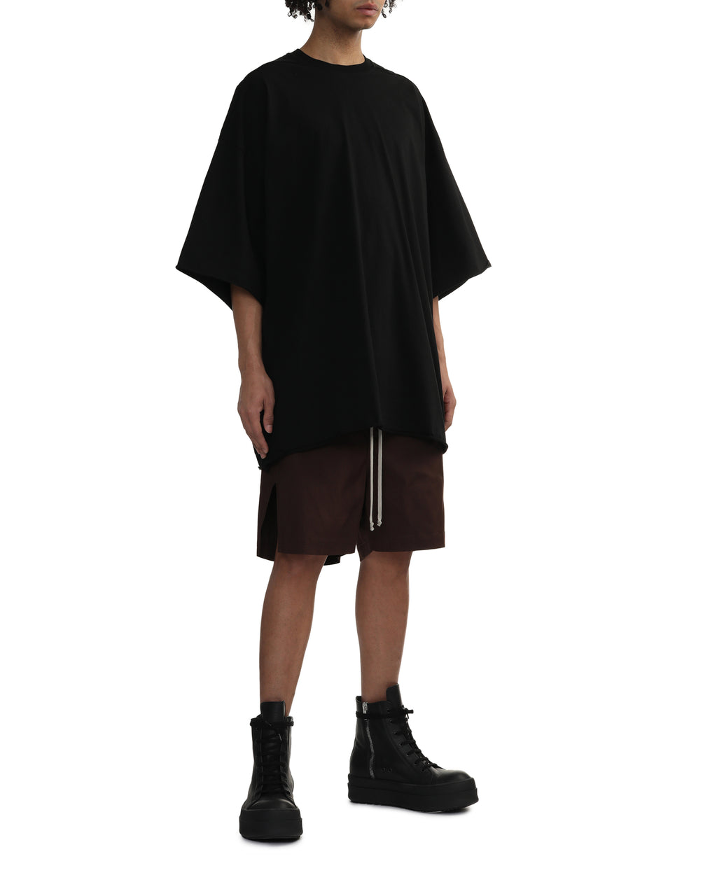Tommy tee