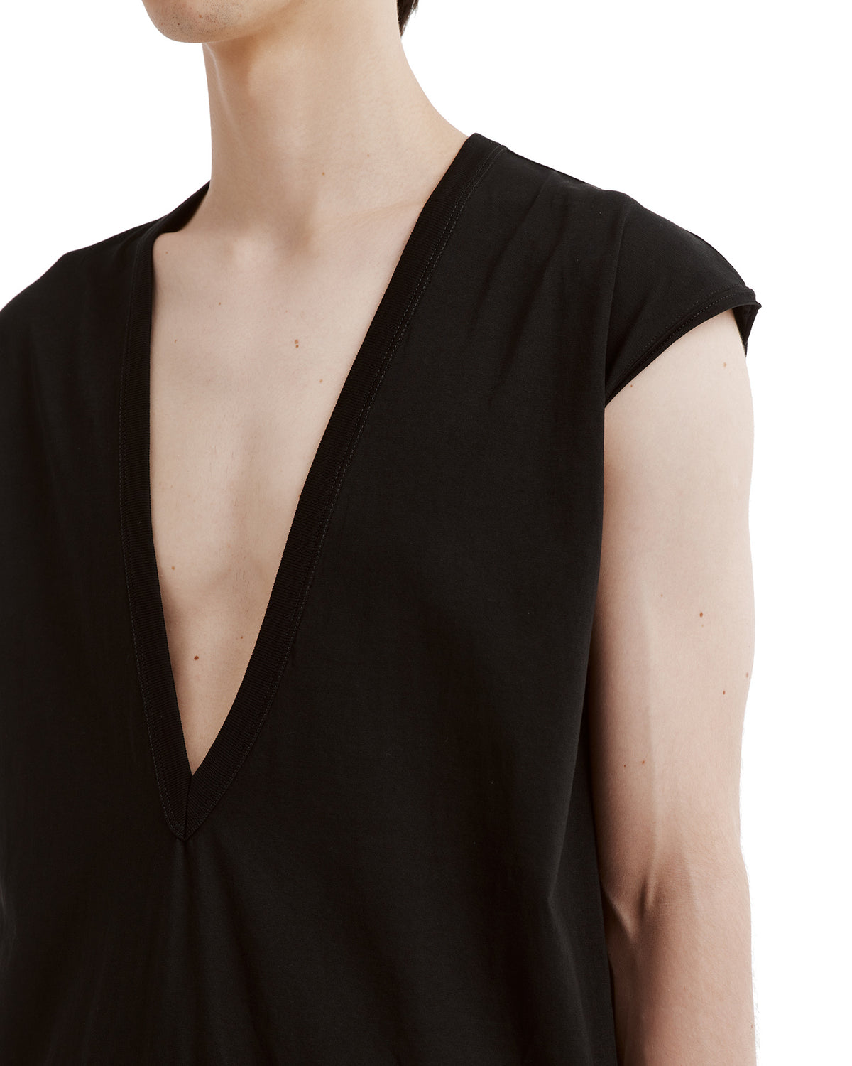Dylan sleeveless tee