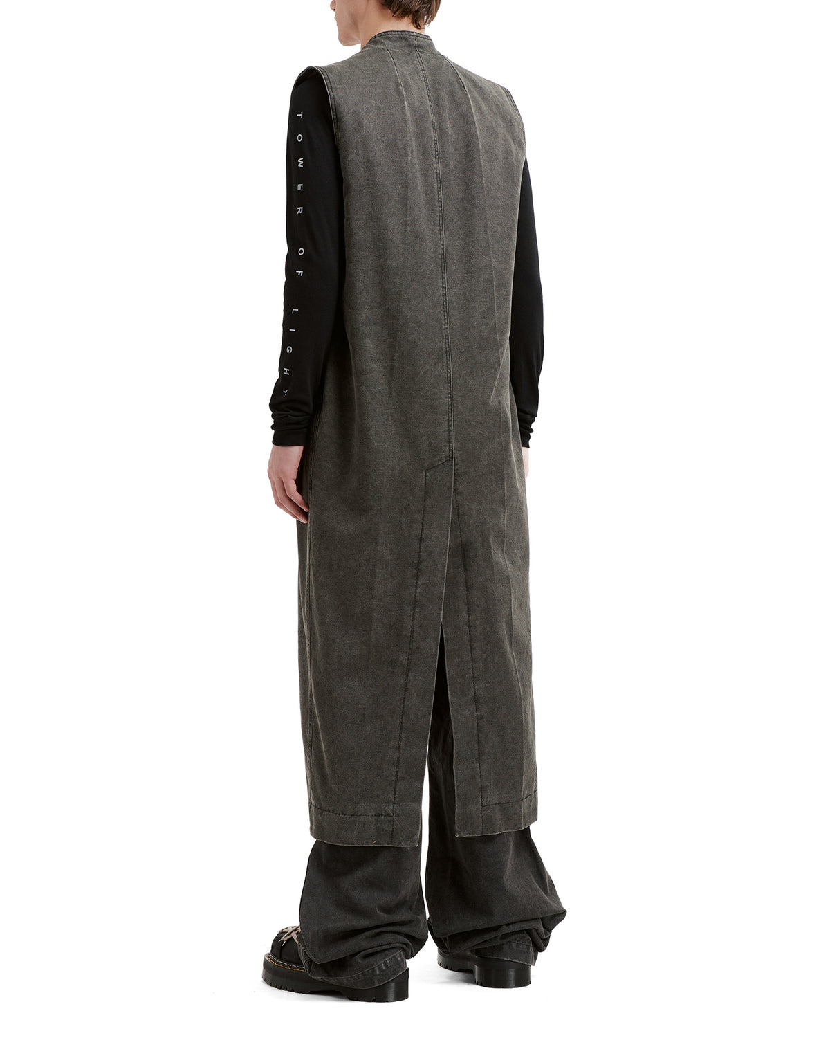 Sleeveless jumpsuit