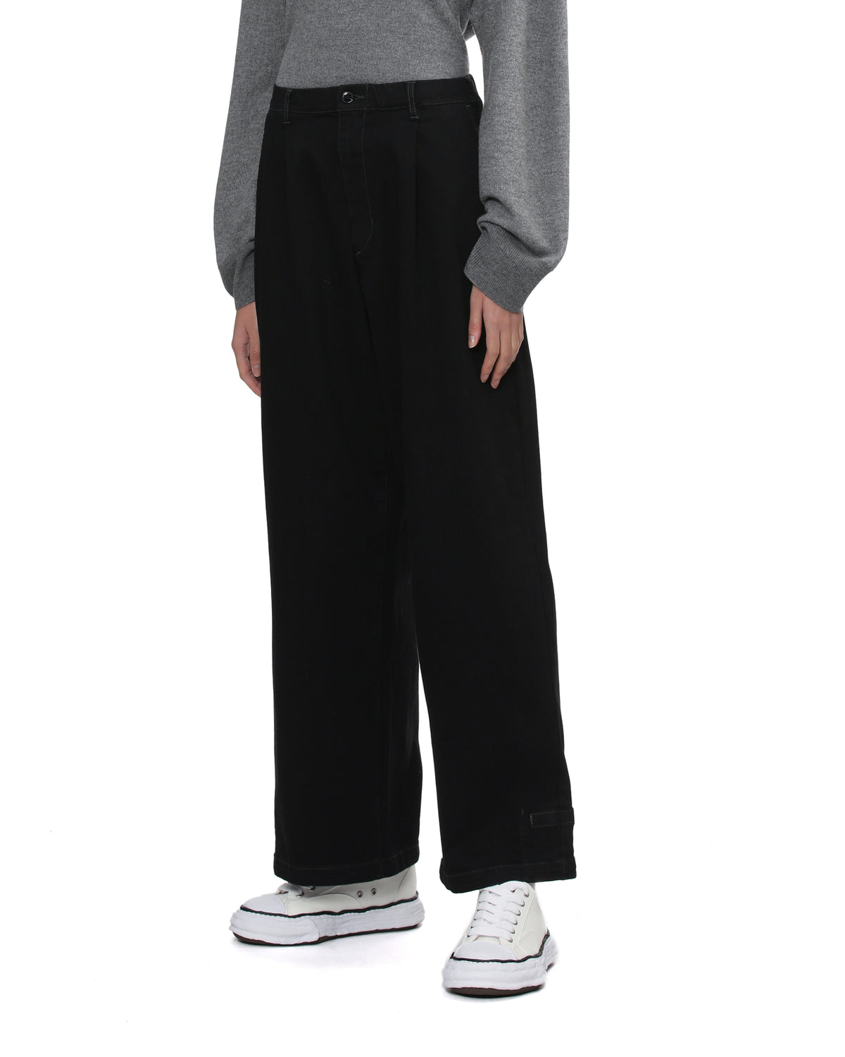 Wide-leg jeans