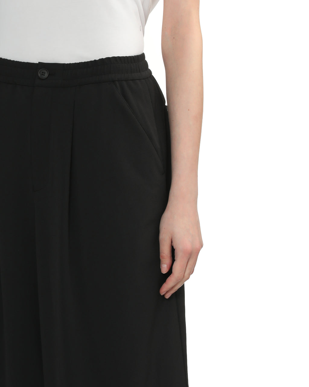 Wide leg pants